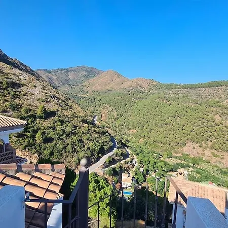 Atico Con Vistas Mar Y Montana